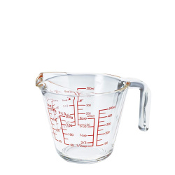 Skleněná odměrka Hario MJP-500 z žáruvzdorného skla, objem 500 ml, celkový pohled