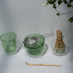 Detail keramické misky Hario pro přípravu matcha