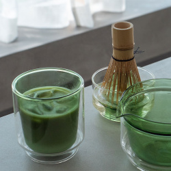 Příprava matcha pomocí kolekce Hario Matcha