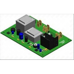 Počítačové vykreslení zelené elektronické desky s transformátory, relé a konektory
