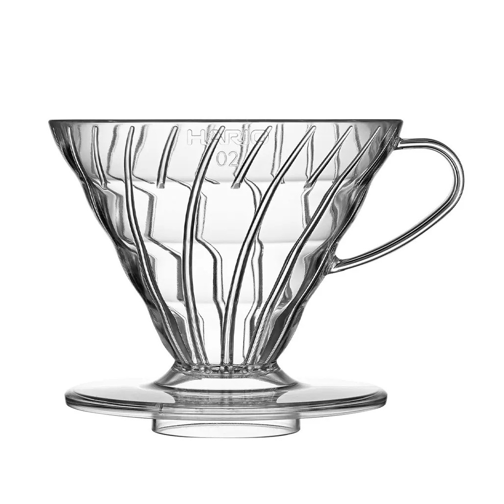 Čirý dripper Hario V60 02 z Tritanu, celkový pohled Čirý dripper Hario V60 02 z Tritanu, celkový pohled