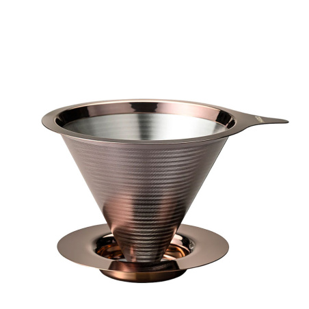 Kovový dripper Hario Double Mesh 02 v odstínu Pink Gold, celkový pohled