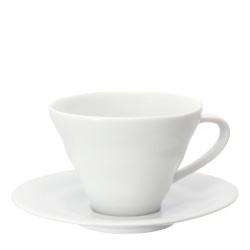 Bílý keramický šálek s podšálkem Hario V60 o objemu 150 ml, celkový pohled