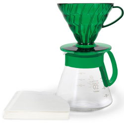 Sada driper a karafa Hario V60 02 v odstínu Bamboo Green, celkový pohled Sada driper a karafa Hario V60 02 v odstínu Bamboo Green, celkový pohled