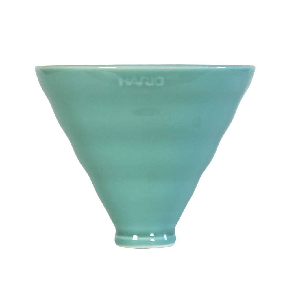 Keramický dripper Hario V60 Switch & Match 02 v odstínu Turquoise, celkový pohled Keramický dripper Hario V60 Switch & Match 02 v odstínu Turquoise, celkový pohled