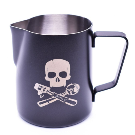 Konvička na mléko JoeFrex s motivem PIRATE, celkový pohled