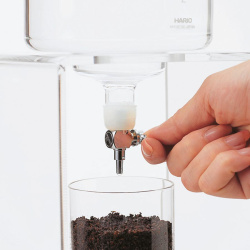 Těsnění Hario pro Water Dripper zblízka z úhlu, který ukazuje provedení