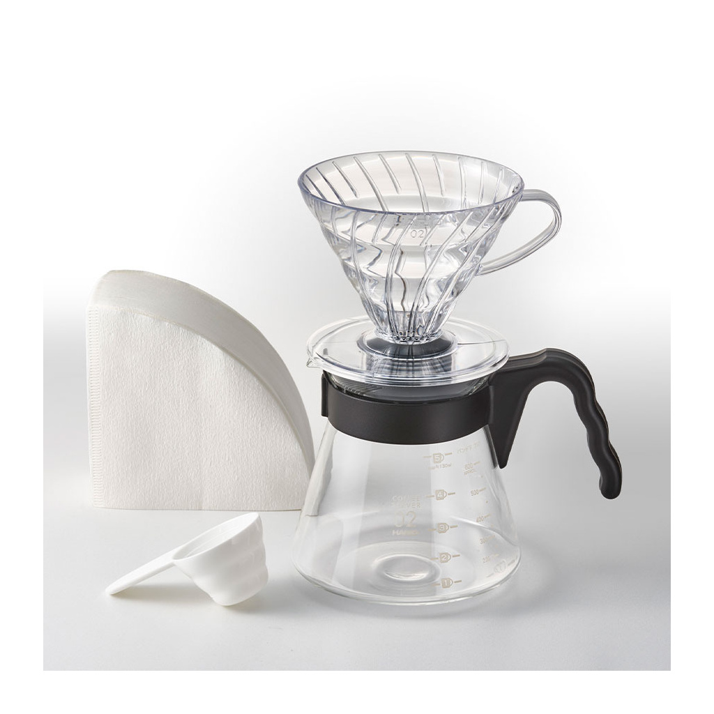 Set Hario V60 s dripperem a konvičkou 02 v černé, celkově