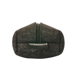 Tkanina pouzdra Comandante Anthracite v detailu