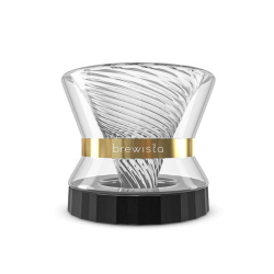 Boční pohled na dripper Brewista Tornado Duo 1