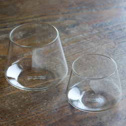 Stěna skla Graycano Cupcano Glass Large zblízka