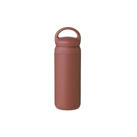 Starorůžová cestovní termoska Kinto Day Off o objemu 500 ml