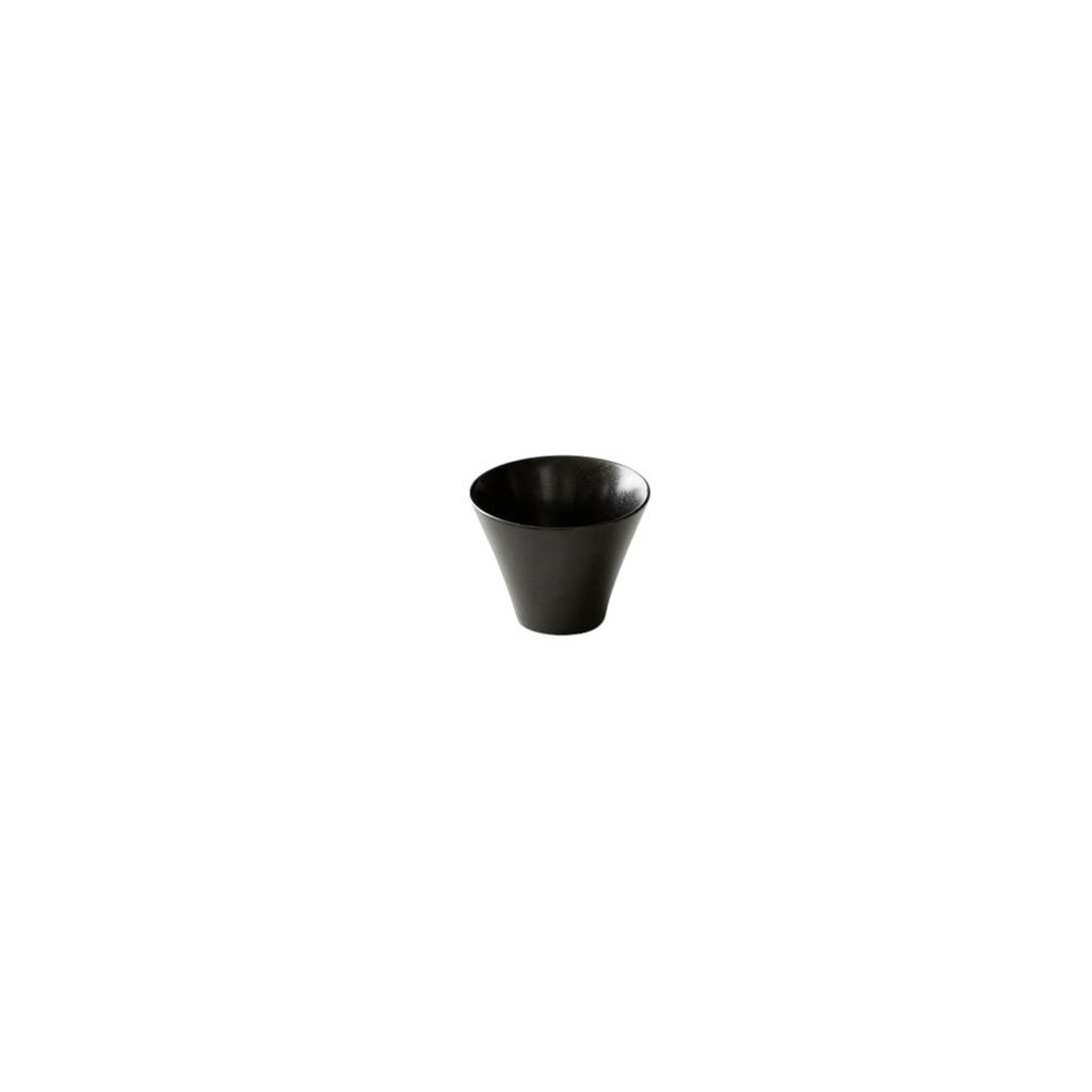 Černý porcelánový šálek Origami Milk Beverage Cup Narrow o objemu 140 ml Černý porcelánový šálek Origami Milk Beverage Cup Narrow o objemu 140 ml