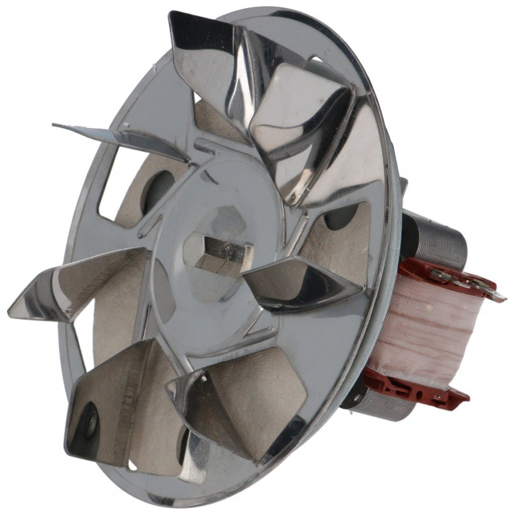 Kovový lopatkový ventilátor na motoru s viditelným měděným vinutím