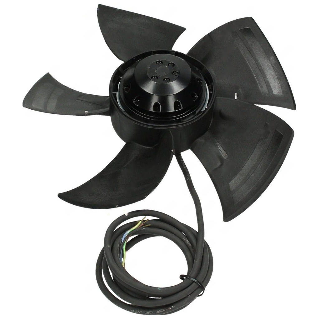 Šest zahnutých lopatek kolem kulatého motoru, axiální ventilátor bez rámu s vyvedeným kabelem
