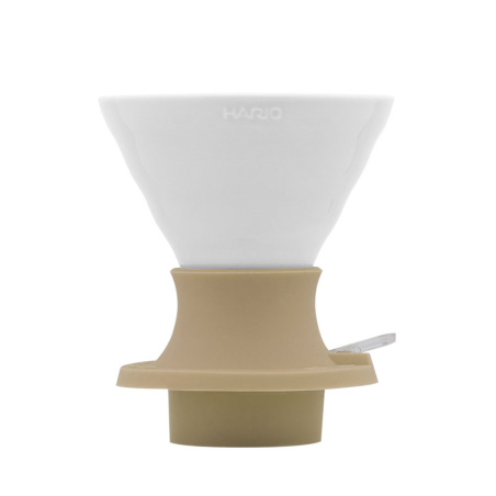 Keramický immersion překapávač Hario V60 Switch 02 v odstínu Jasmine White, celkový pohled