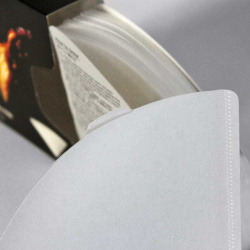 Filtr Hario V60 Meteor při přípravě kávy