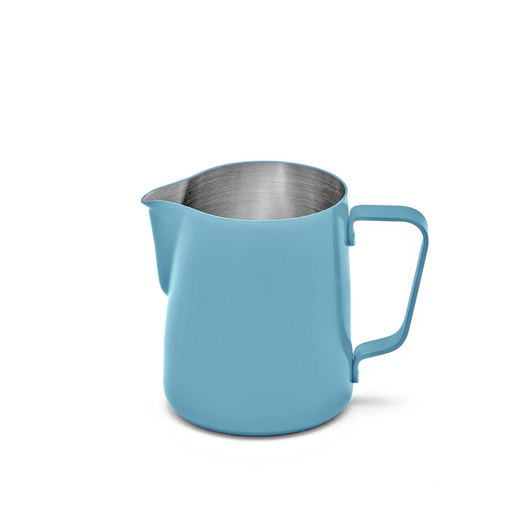 Konvička na mléko Rhinowares Classic 450 ml v odstínu Fair Aqua, celkový pohled Konvička na mléko Rhinowares Classic 450 ml v odstínu Fair Aqua, celkový pohled