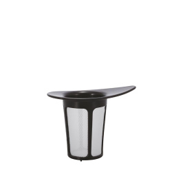 Konvička One Cup Tea Maker při pohledu z boku Konvička One Cup Tea Maker při pohledu z boku