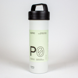 Bílý cestovní lis Espro P0 Ultralight připravený na cestu
