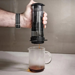 Delter Coffee Press připravený k vaření kávy