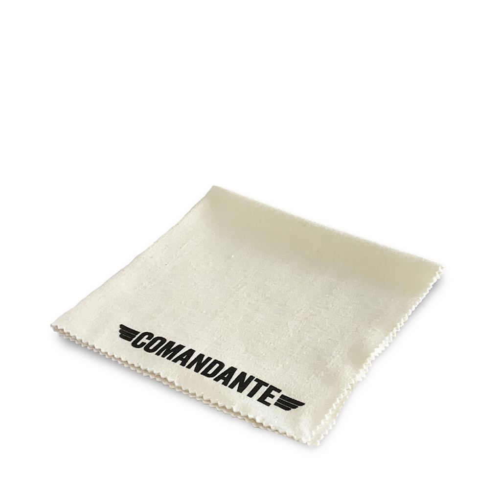 Bílá bavlněná utěrka Comandante na dřevo, rozměr 30 x 30 cm