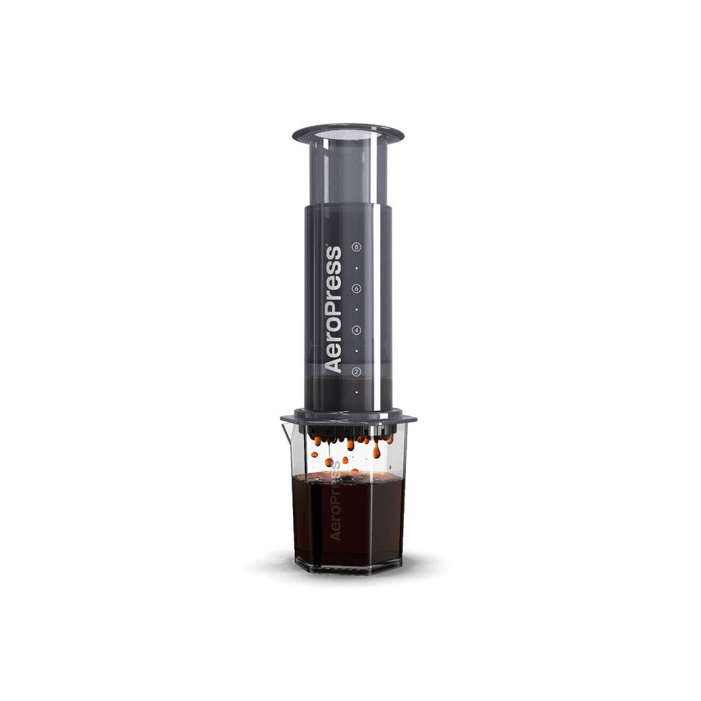 Kávovar AeroPress XL v celkovém pohledu zepředu