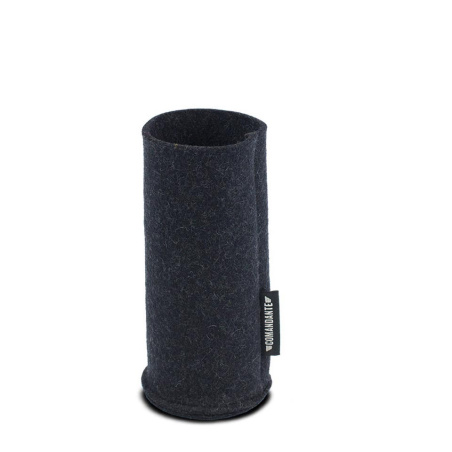 Antracitový plstěný obal Comandante C40 Felt Sleeve