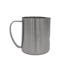 Konvička na mléko Dario Pieber, nerezová, 600 ml