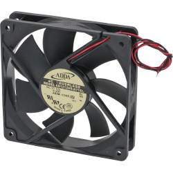 Černé lopatky ventilátoru bez rámu a dva vývodové vodiče