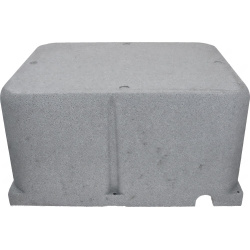 Šedý pěnový polystyrenový blok obdélníkového tvaru s montážními otvory