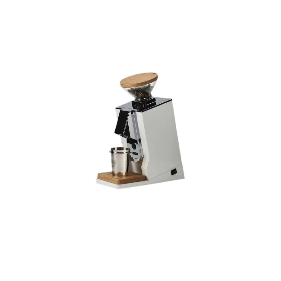 Bílý espressový mlýnek na kávu Eureka ORO Mignon Single Dose, ideální pro přípravu filtrované kávy.