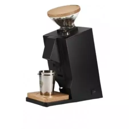 Espressový mlýnek na kávu Eureka ORO Mignon Single Dose v černém provedení s příkonem 320 W.