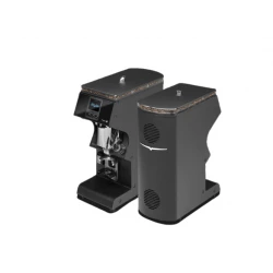 Espressový mlýnek na kávu Victoria Arduino Mythos MY85 v černém provedení s možností nastavení hrubosti mletí.