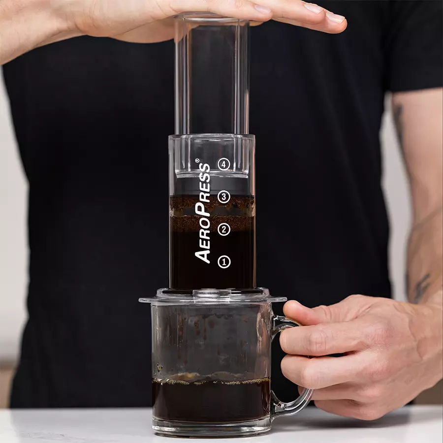 AeroPress Clear Coffee Press | Lázeňská káva