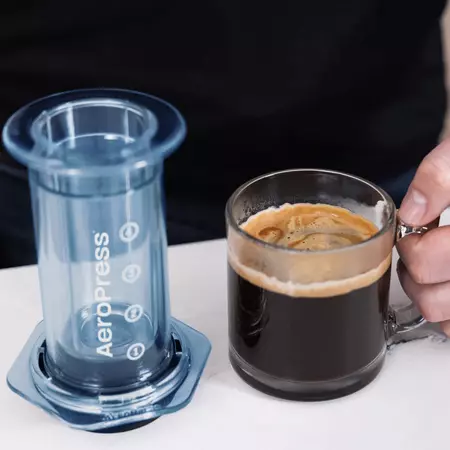 AeroPress Clear Blue | Lázeňská káva