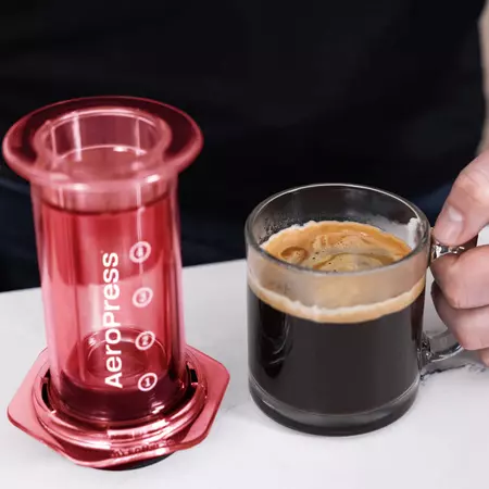 Aeropress Clear Red | Lázeňská káva