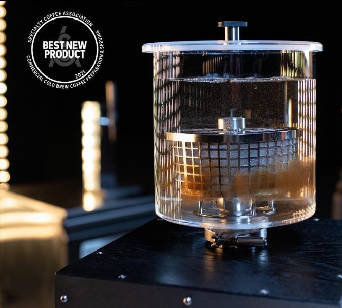 HardTank Baby na přípravu Cold Brew Coffee s oceněním SCA.