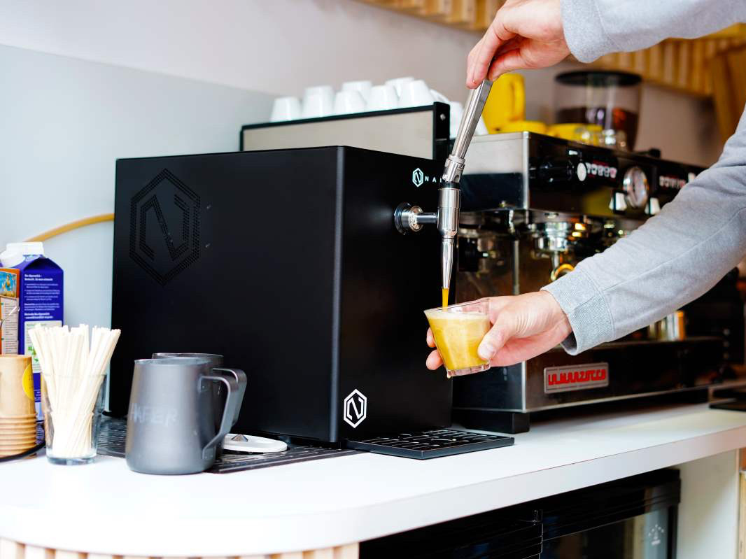 Naiko Nitrogen Cold Brew Coffee Dispenser | Lázeňská káva