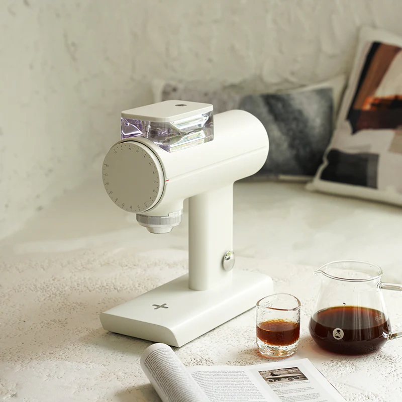 Timemore Sculptor 078S – bílý elektrický mlýnek na espresso
