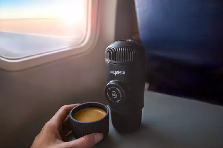 Wacaco Nanopresso šedé + pevný obal | Lázeňská káva