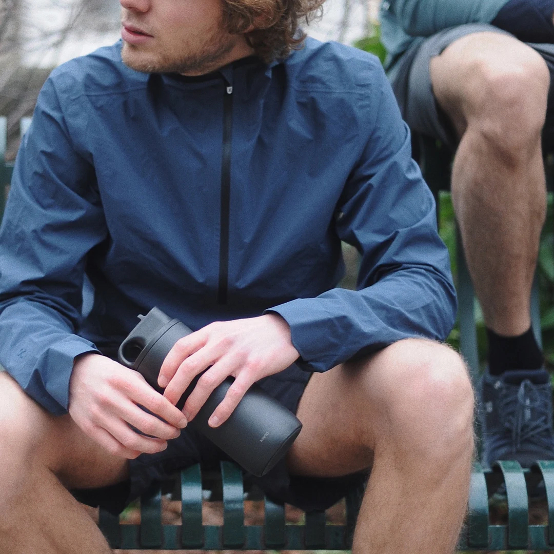 Kinto Active termoska černá 600 ml | Lázeňská káva