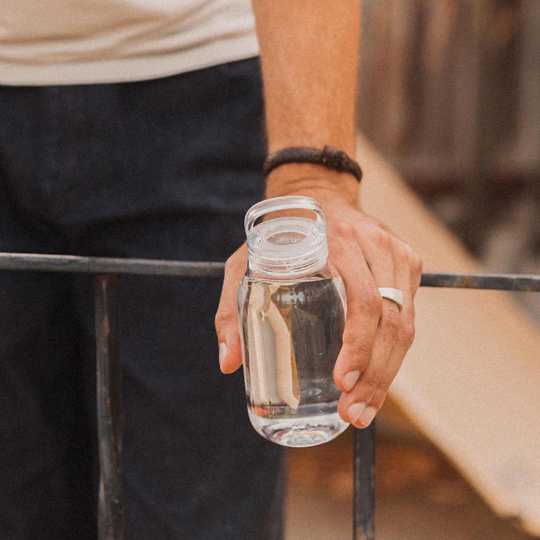 Kinto plastová láhev na vodu 300 ml čirá | Lázeňská káva
