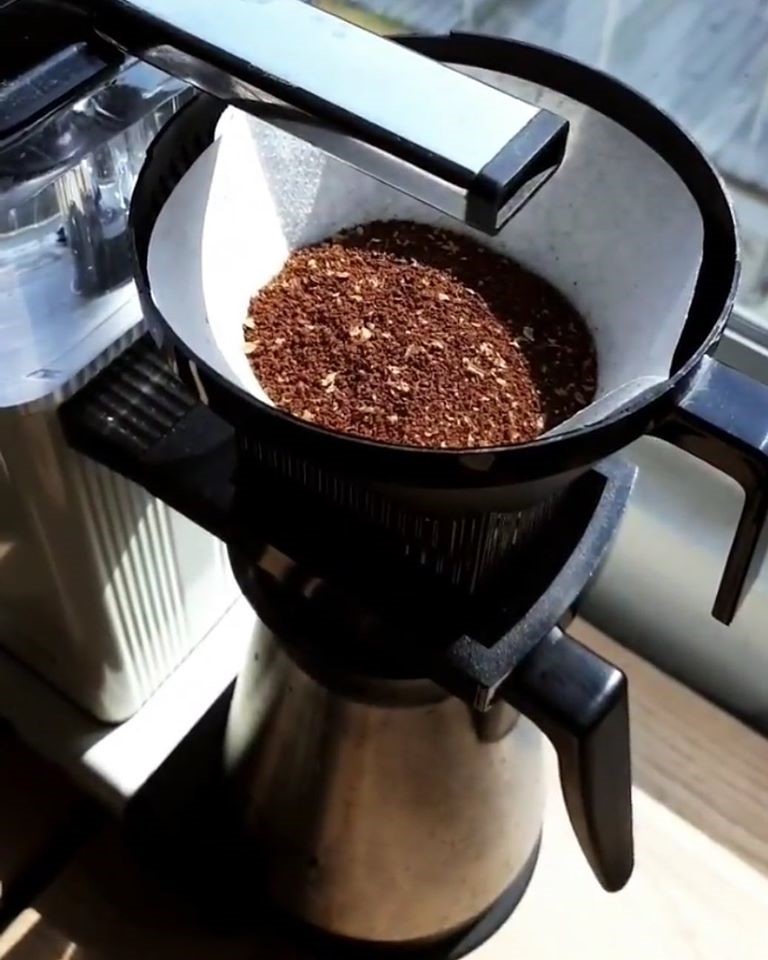 Moccamaster KBGT 741 Technivorm červený | Lázeňská káva