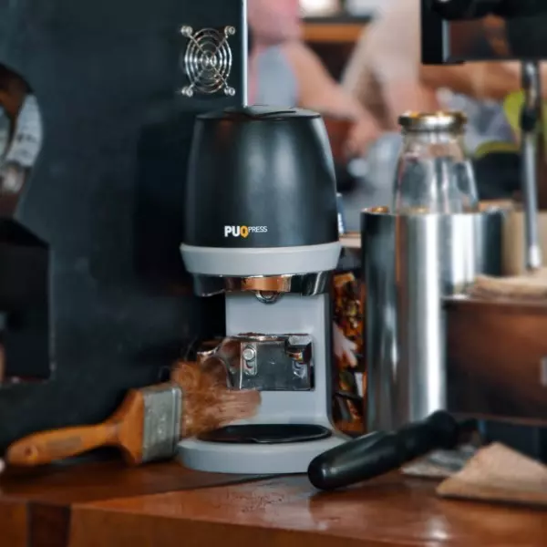 Automatický tamper - Puqpress Q1 | Lázeňská káva